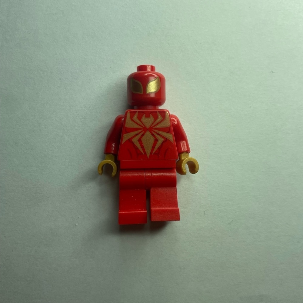 NEW LEGO Iron Spider minifigure - 76151 Venomosaurus Ambush - sh640